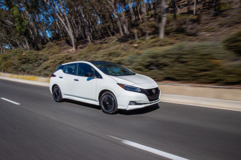 2023 Nissan LEAF