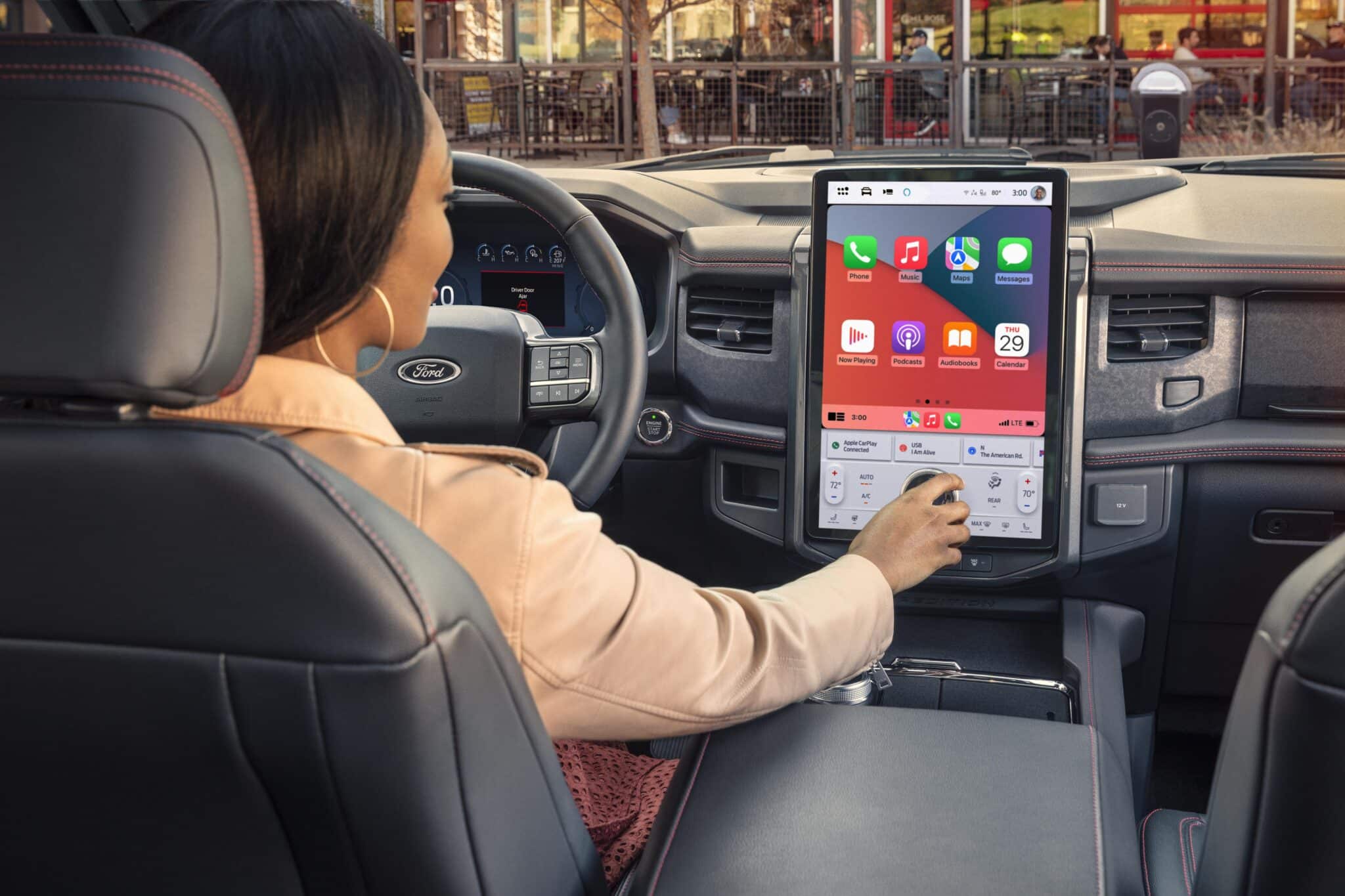 2024 Ford Expedition interior layout.