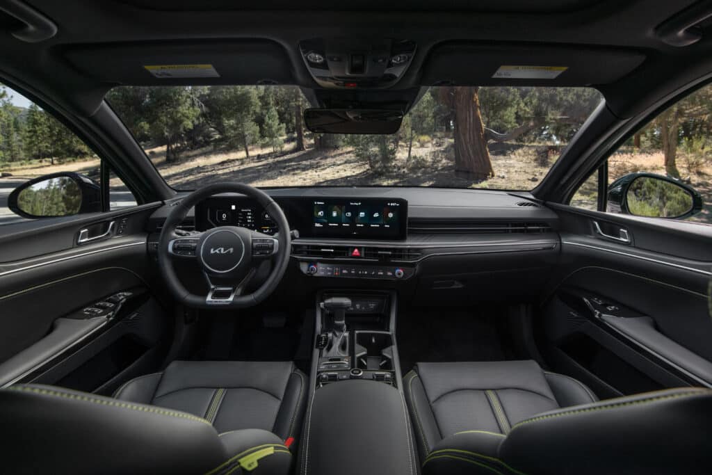 2025 Kia K5 interior layout.